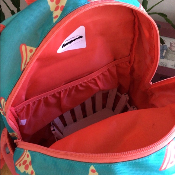 Cute Slice-o-Pizza Backpack - Picture 4 of 7